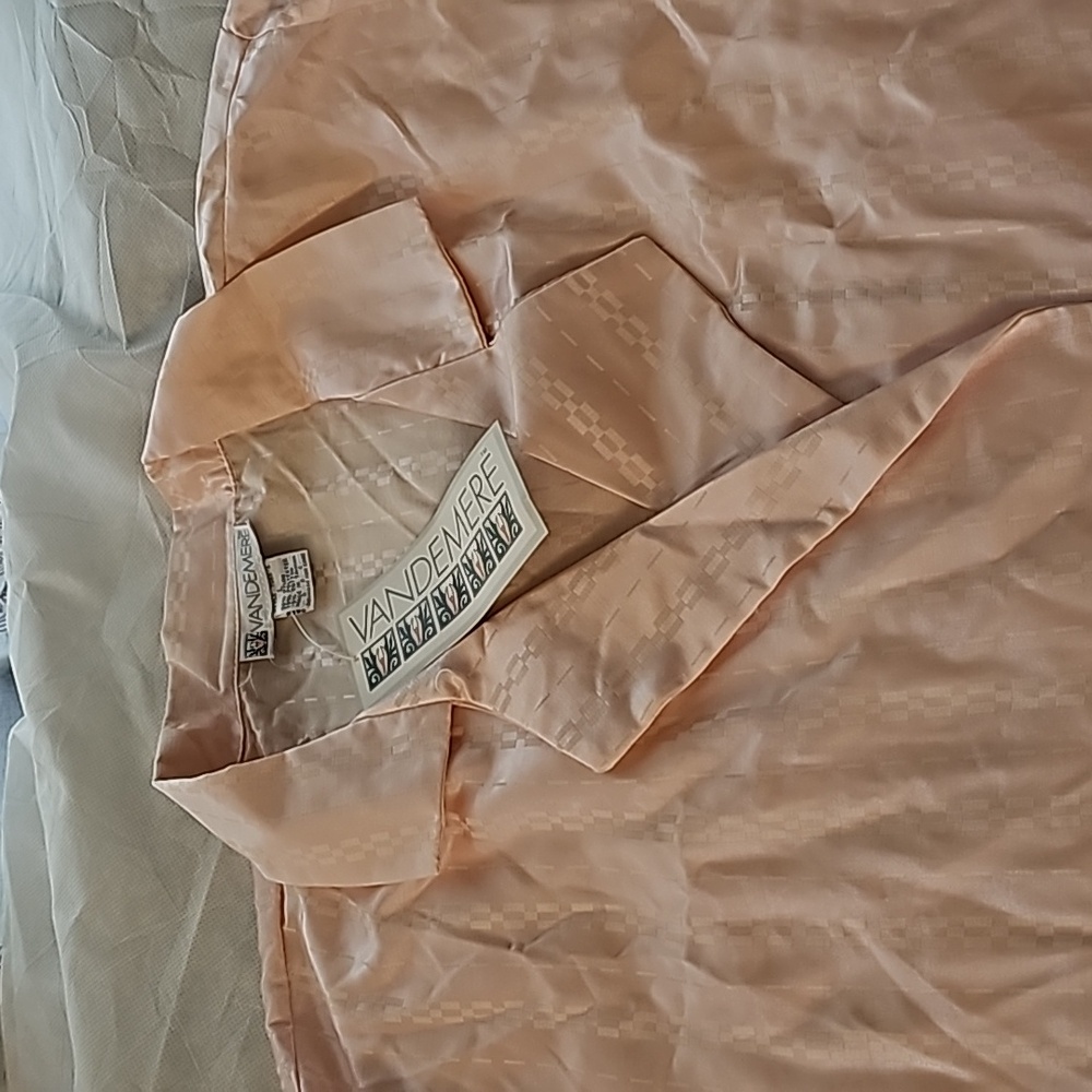Vandamere Vintage Pink Satin Nightshirt Woman's Size L - Picture 6 of 15
